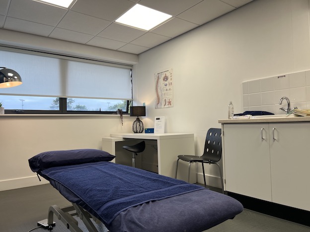 Dr Isabelle Rosser, Active Chiropractic Clinic based in Rickmansworth, Hertfordshire